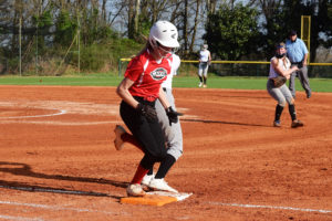Girls Softball – Greenville Hurricanes